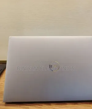 New Laptop Dell Precision 5570 16GB Intel Core i7 SSD 512GB