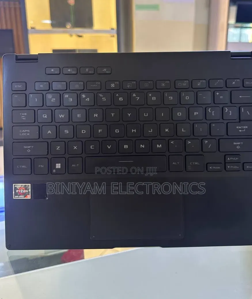 New Laptop Asus ROG Strix G15 16GB AMD Ryzen 9 SSD 512GB
