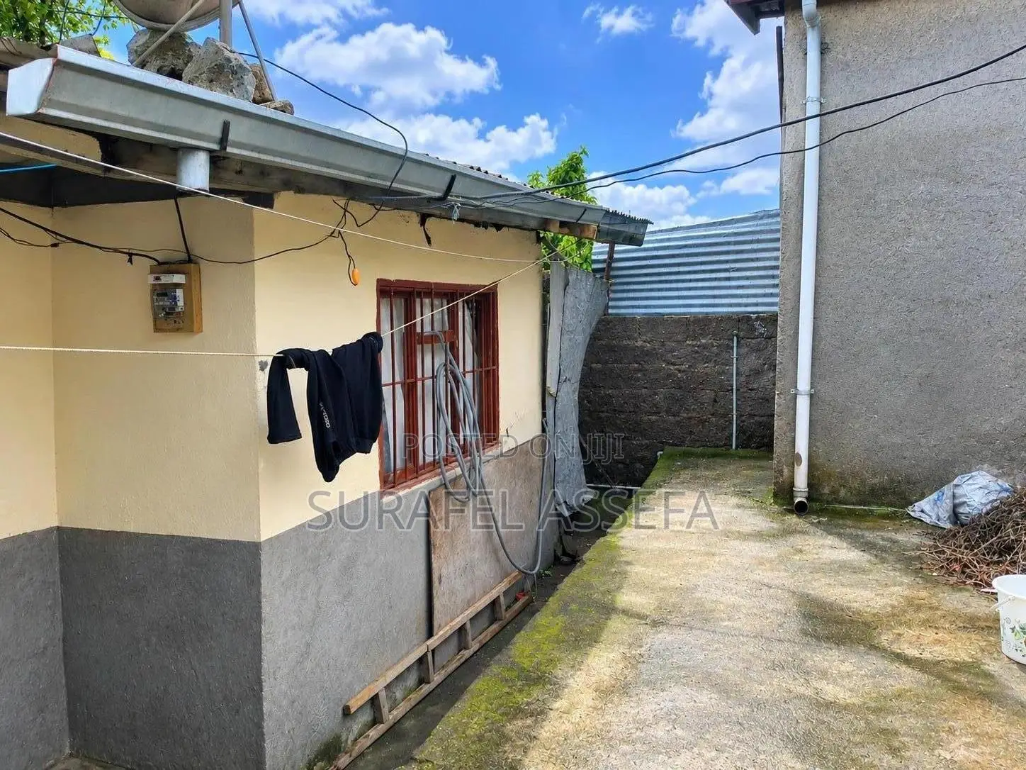 5bdrm House in Yeka for sale
