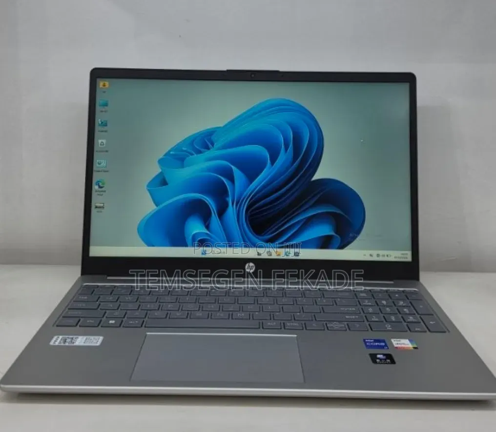 New Laptop HP Stream Notebook 16GB Intel Core i7 SSD 1T