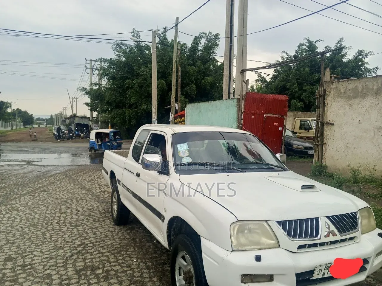 Mitsubishi L200 2004 White