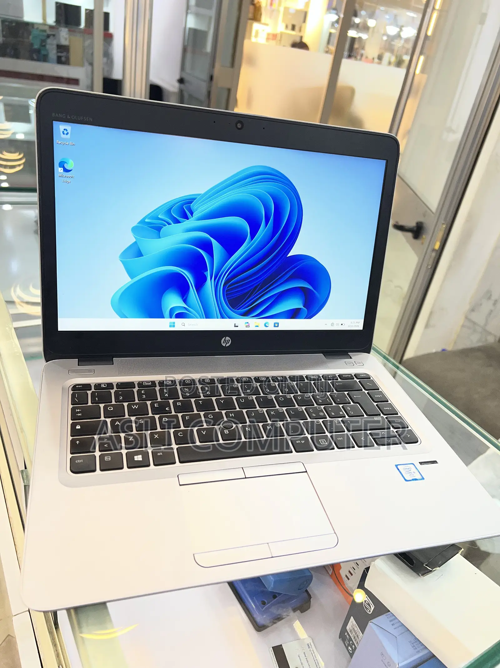 New Laptop HP EliteBook 840 G3 8GB Intel Core i5 HDD+SSD 1T