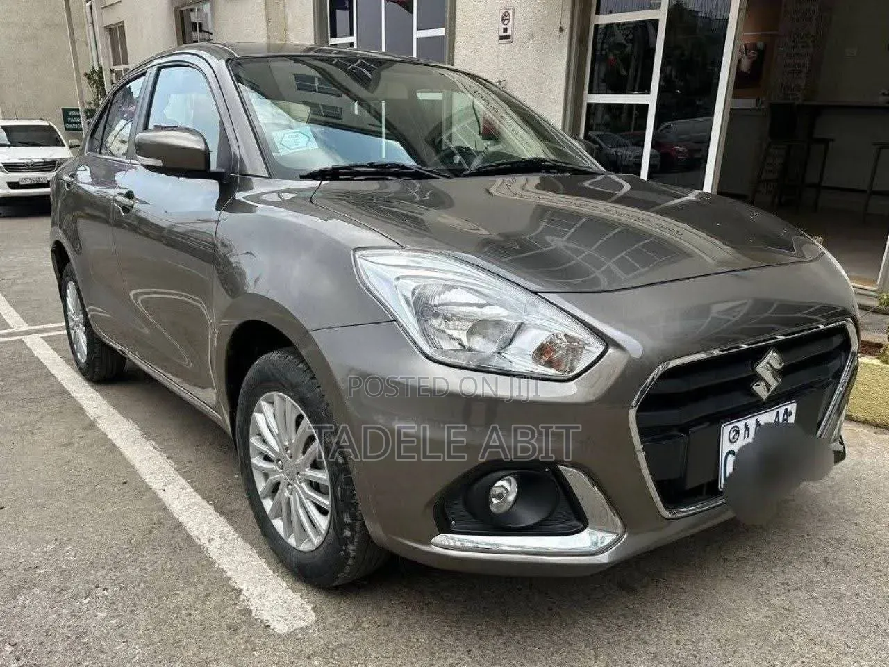Suzuki Dzire 2022 Silver