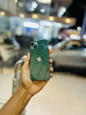 Apple iPhone 13 128 GB