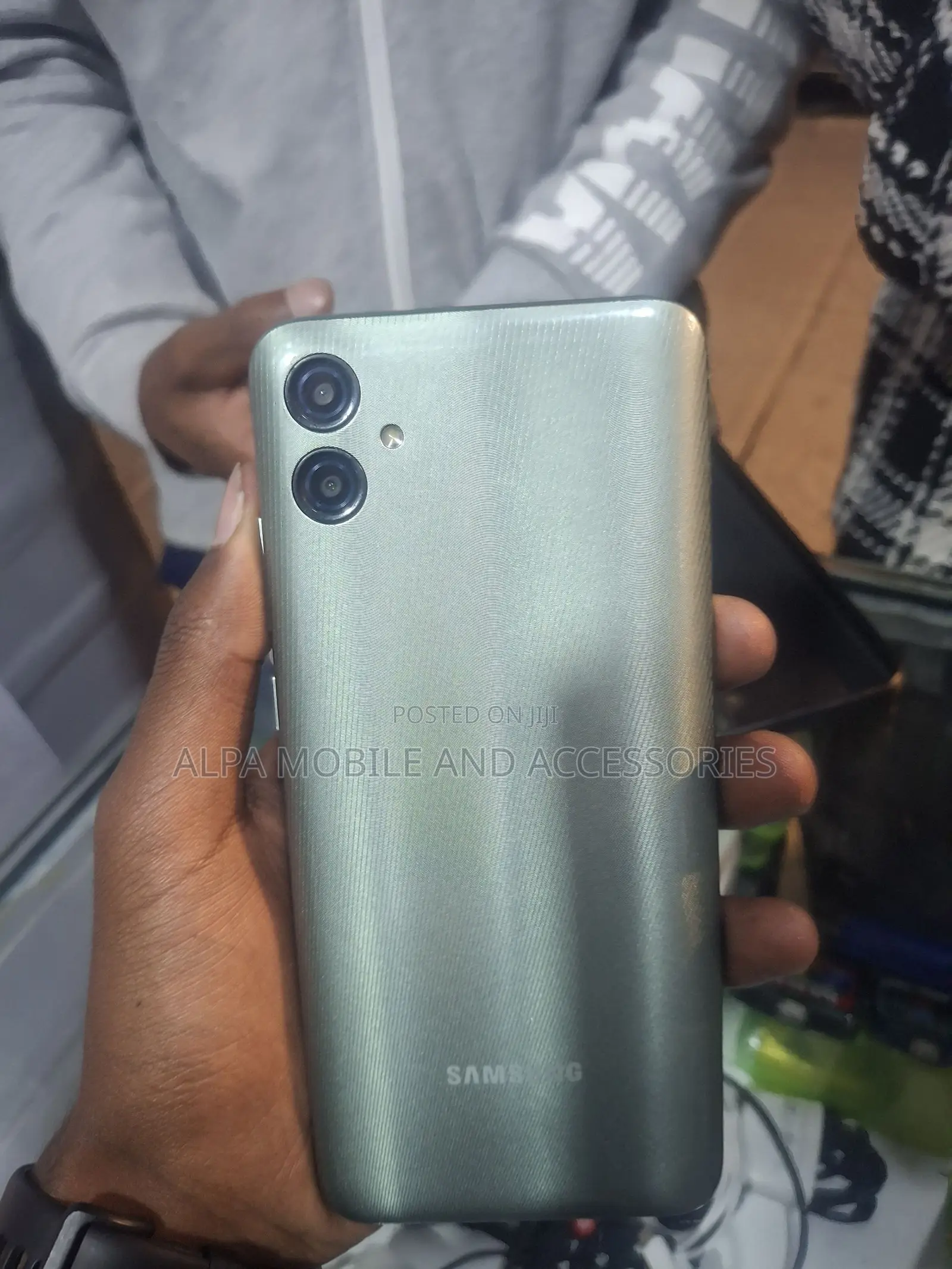 Samsung Galaxy F04 64 GB