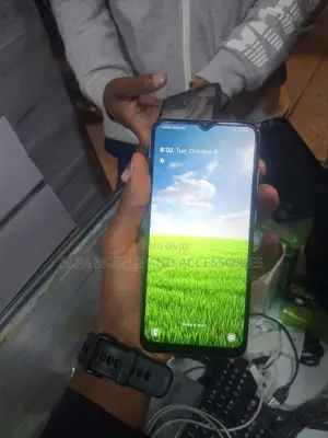 Samsung Galaxy F04 64 GB