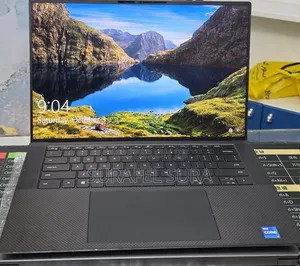 New Laptop Dell Precision 5570 16GB Intel Core i7 SSD 512GB