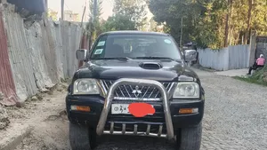 Mitsubishi L200 2004 Black