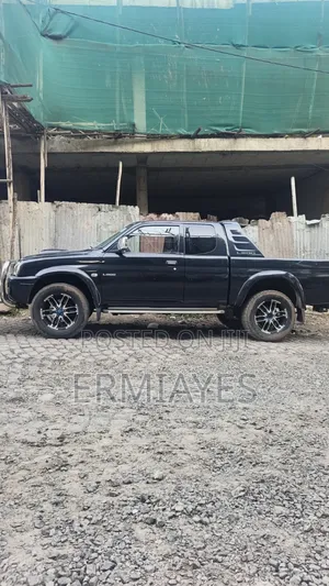 Mitsubishi L200 2004 Black