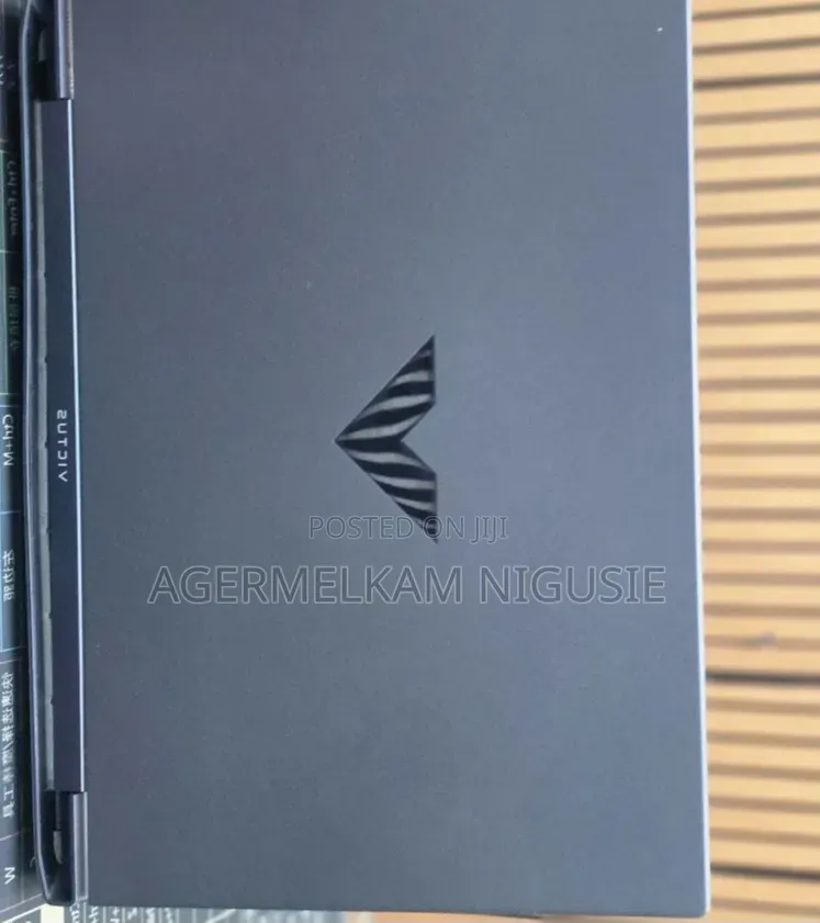 New Laptop HP Victus 15 16GB AMD Ryzen 7 SSD 512GB