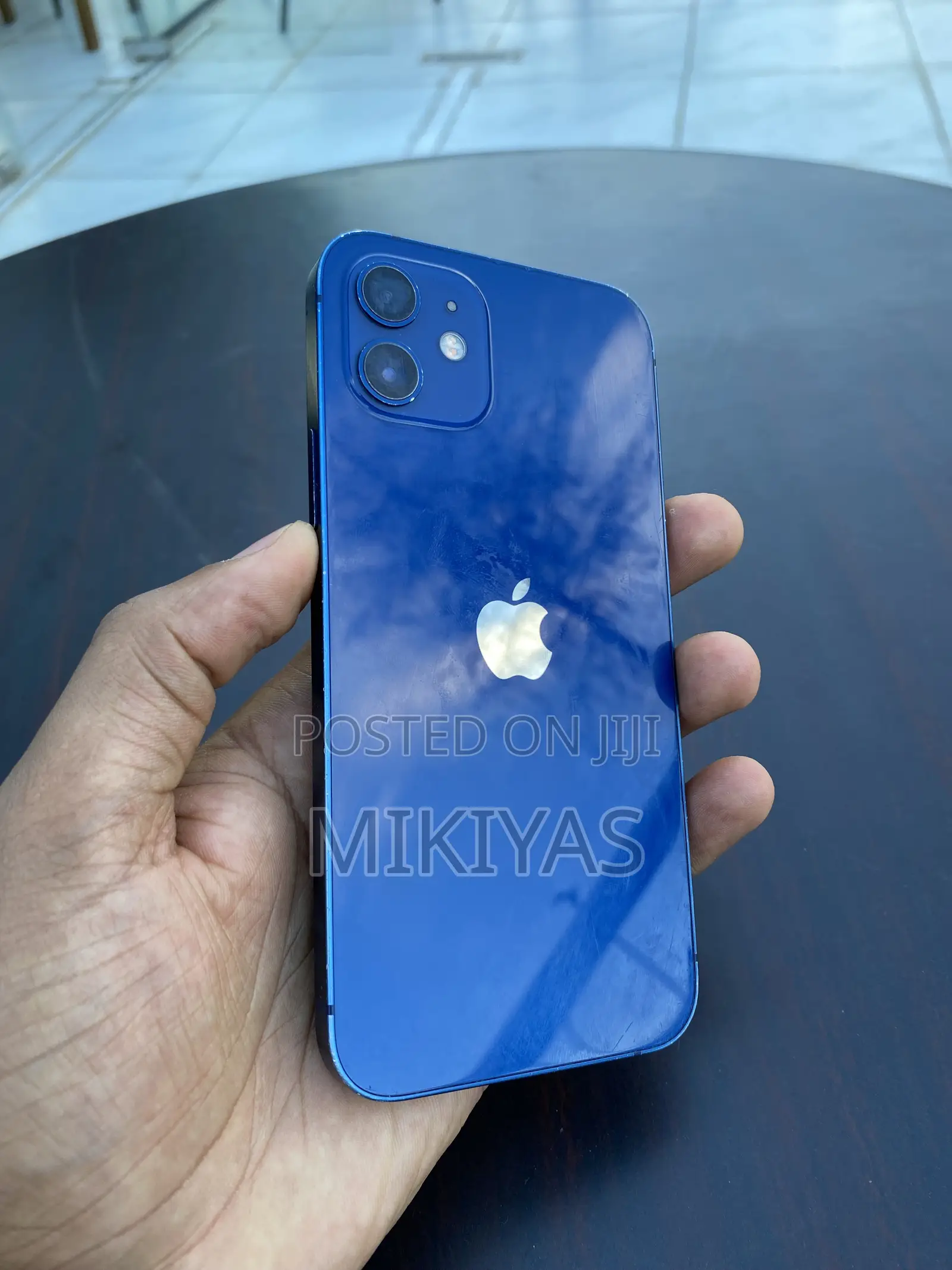 Apple iPhone 12 64 GB Blue