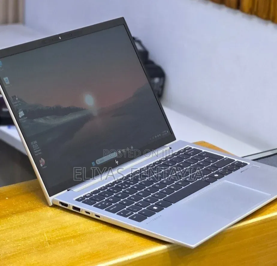 New Laptop HP EliteBook 840 G11 16GB Intel Core Ultra 7 SSD 512GB