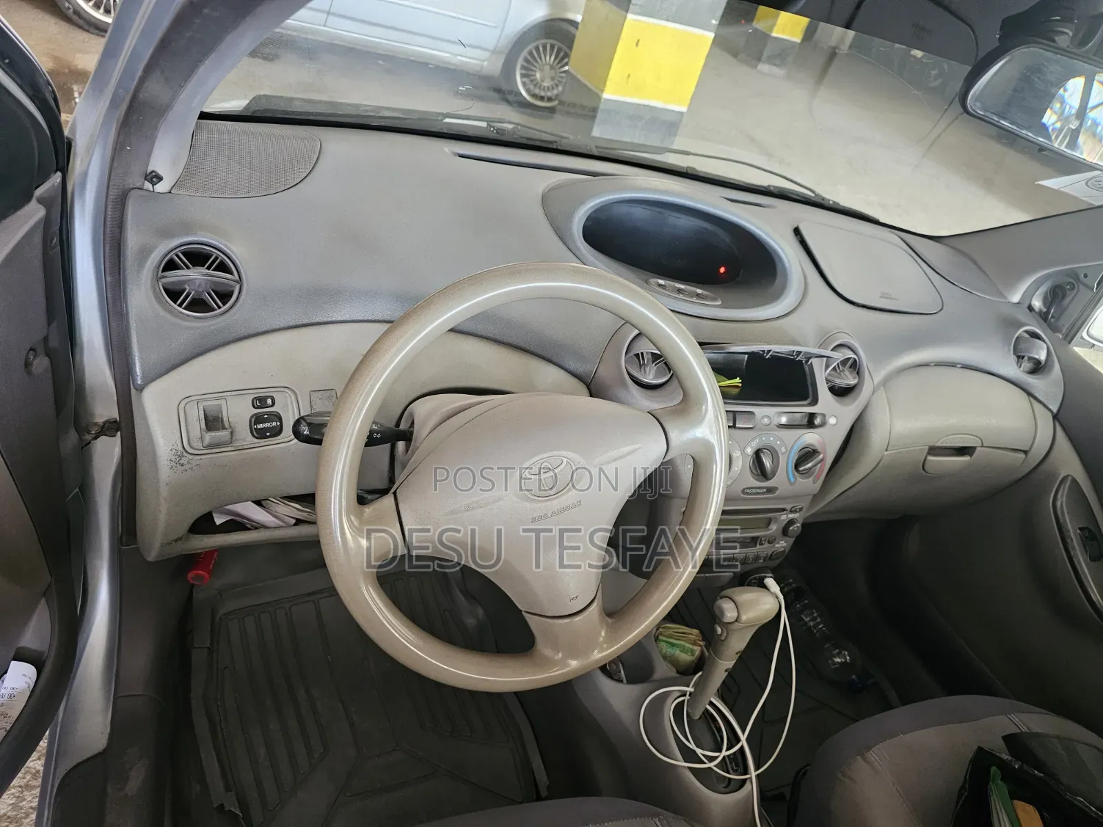 Toyota Platz 1.0 FWD 2001 Gray