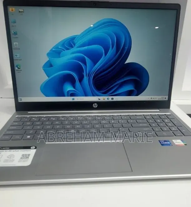 New Laptop HP Stream Notebook 16GB Intel Core i7 SSD 512GB