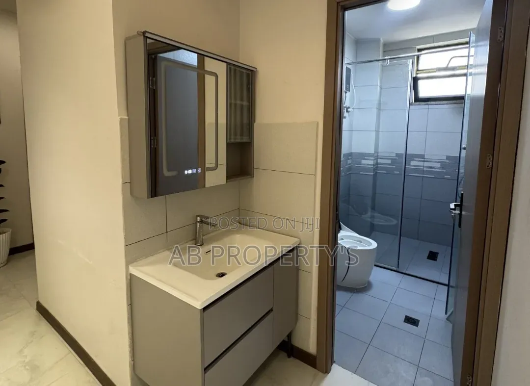 Furnished 2bdrm Apartment in ቦሌ መድኃኒዓለም, Bole for sale