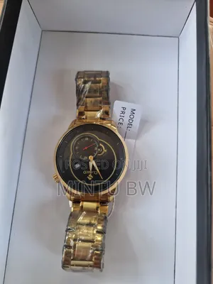 Clasico Luxury Watch
