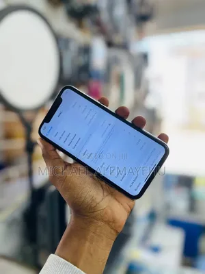 Apple iPhone 11 128 GB White