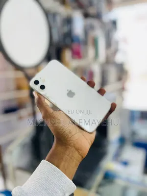 Apple iPhone 11 128 GB White