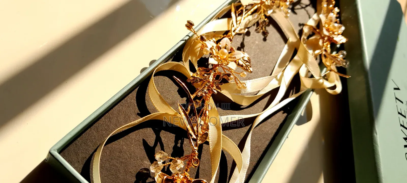 Elegant Gold Floral Hair Vine & Bridal Hair Accessory