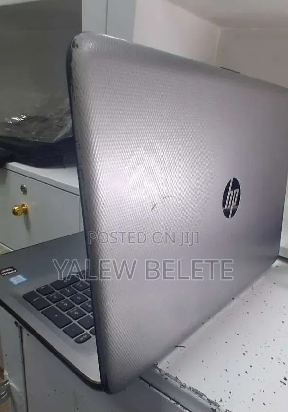New Laptop HP Stream Notebook 6GB Intel Core i7 HDD 1T