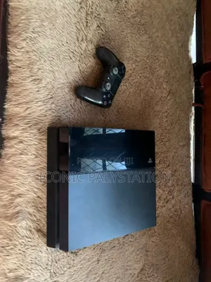 Iconic Ps4 Fat Jealberak Fc27 and Other Games Installed