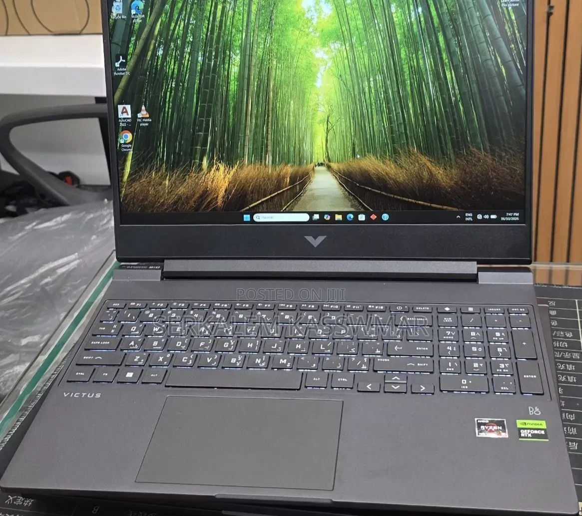 New Laptop HP Victus 15 8GB AMD Ryzen 5 SSD 512GB