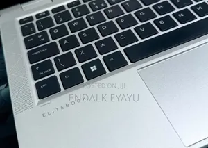 New Laptop HP EliteBook x360 1030 G8 16GB Intel Core i7 SSD 512GB