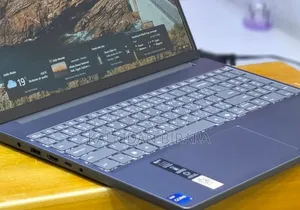 New Laptop Lenovo IdeaPad 1 16GB Intel Core i7 SSD 512GB