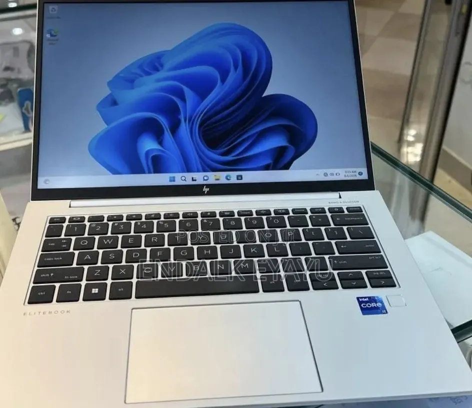 New Laptop HP EliteBook 840 G9 16GB Intel Core i7 SSD 512GB