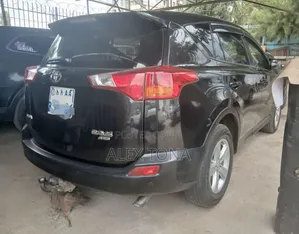 Toyota RAV4 2015 Blue
