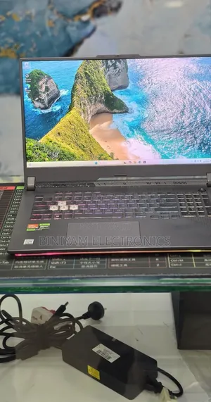 New Laptop Asus ROG Strix G731G 16GB AMD Ryzen 9 SSD 1T