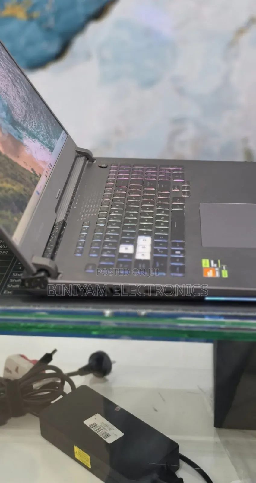 New Laptop Asus ROG Strix G731G 16GB AMD Ryzen 9 SSD 1T