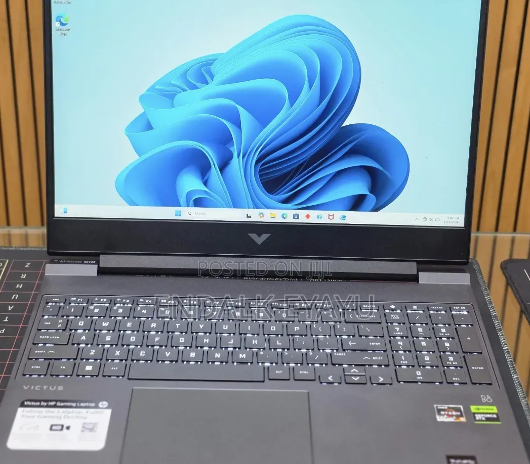 New Laptop HP Victus 15 8GB AMD Ryzen 5 SSD 512GB