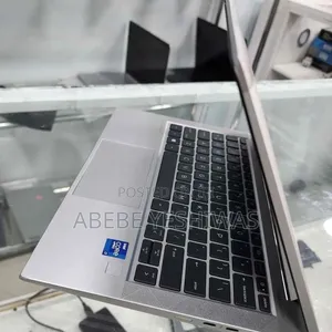 New Laptop HP EliteBook 840 G8 16GB Intel Core i7 SSD 512GB