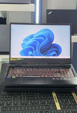 New Laptop Acer Nitro 5 16GB Intel Core i9 SSD 1T