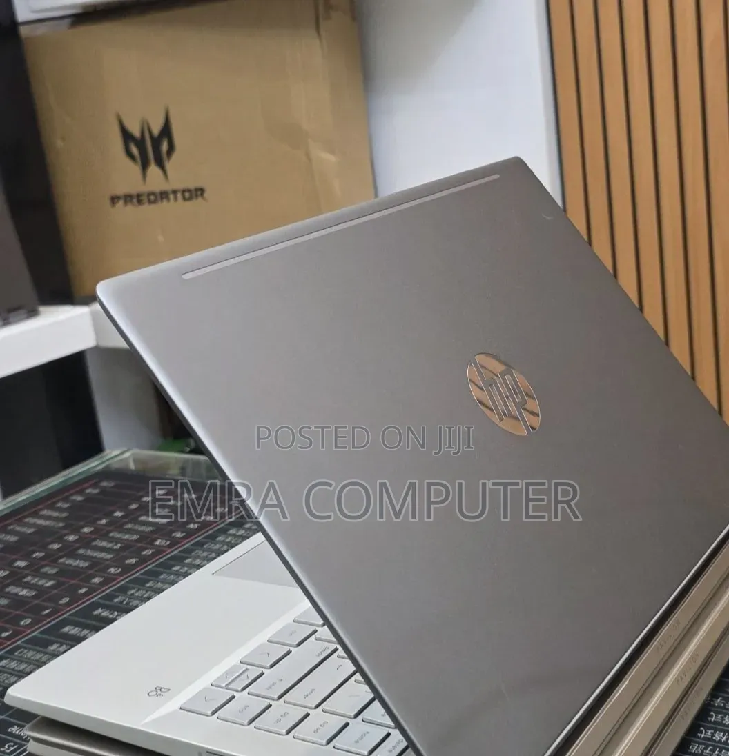 New Laptop HP 16GB Intel Core i5 SSD 512GB