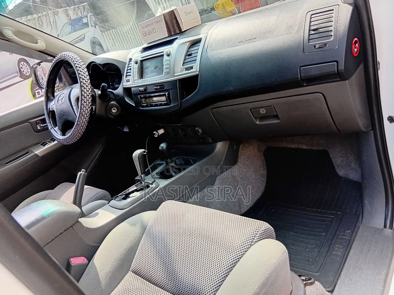 Toyota Hilux 3.0 D-4D 4x4 2013 White