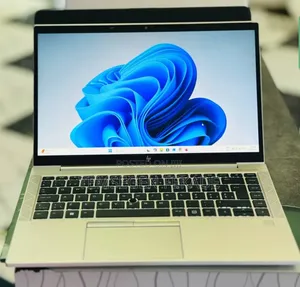 New Laptop HP EliteBook 840 G8 16GB Intel Core i5 SSD 512GB