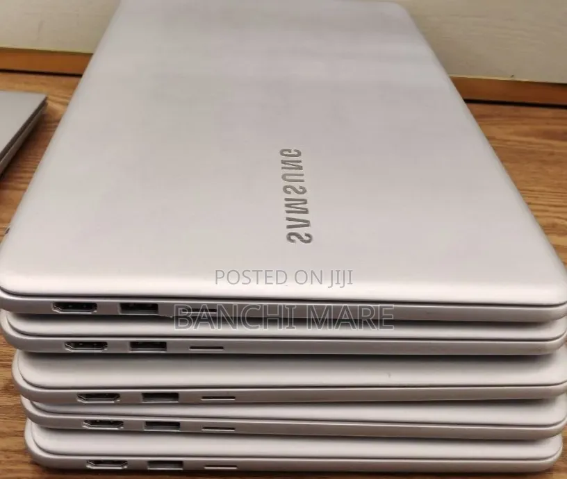 New Laptop Samsung Galaxy Book 2 8GB Intel Core i7 SSD 256GB