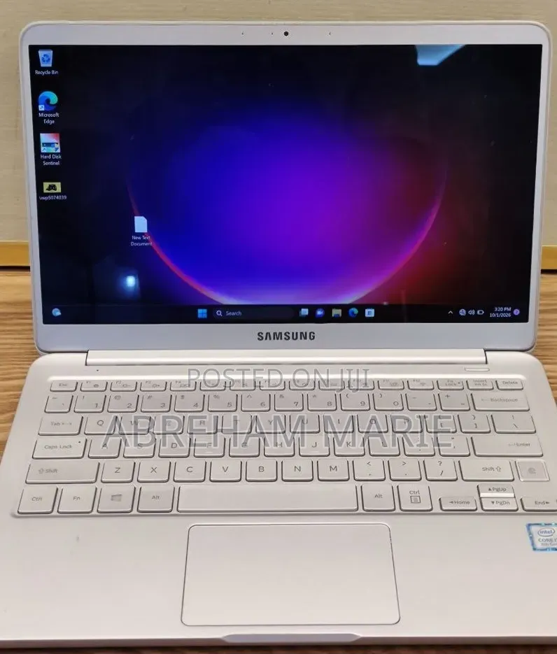 New Laptop Samsung Galaxy Book 2 8GB Intel Core i7 SSD 256GB