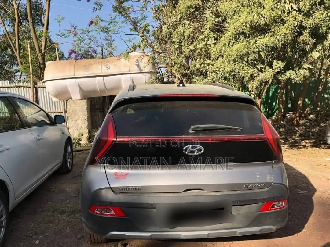 Hyundai Bayon 2022 Gold