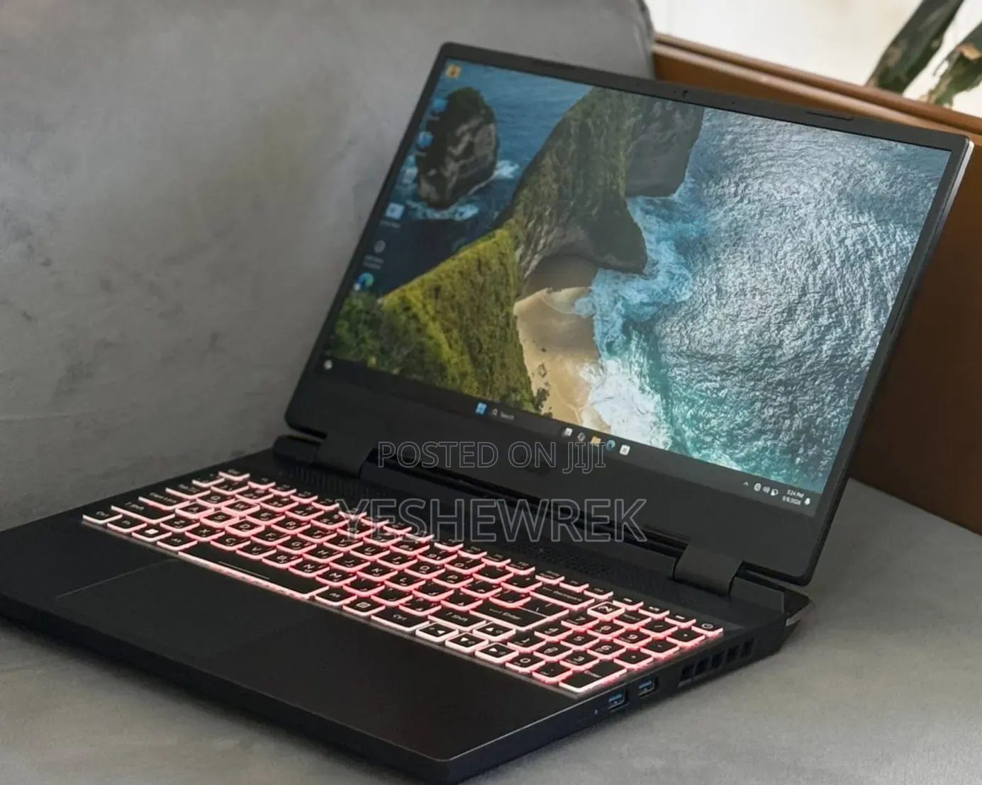 New Laptop Acer Predator Helios Neo 16 16GB Intel Core i5 SSD 512GB