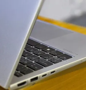 New Laptop HP Elitebook 830 G11 16GB Intel Core Ultra 7 SSD 512GB