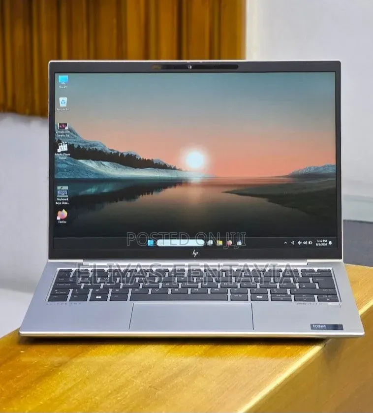 New Laptop HP Elitebook 830 G11 16GB Intel Core Ultra 7 SSD 512GB