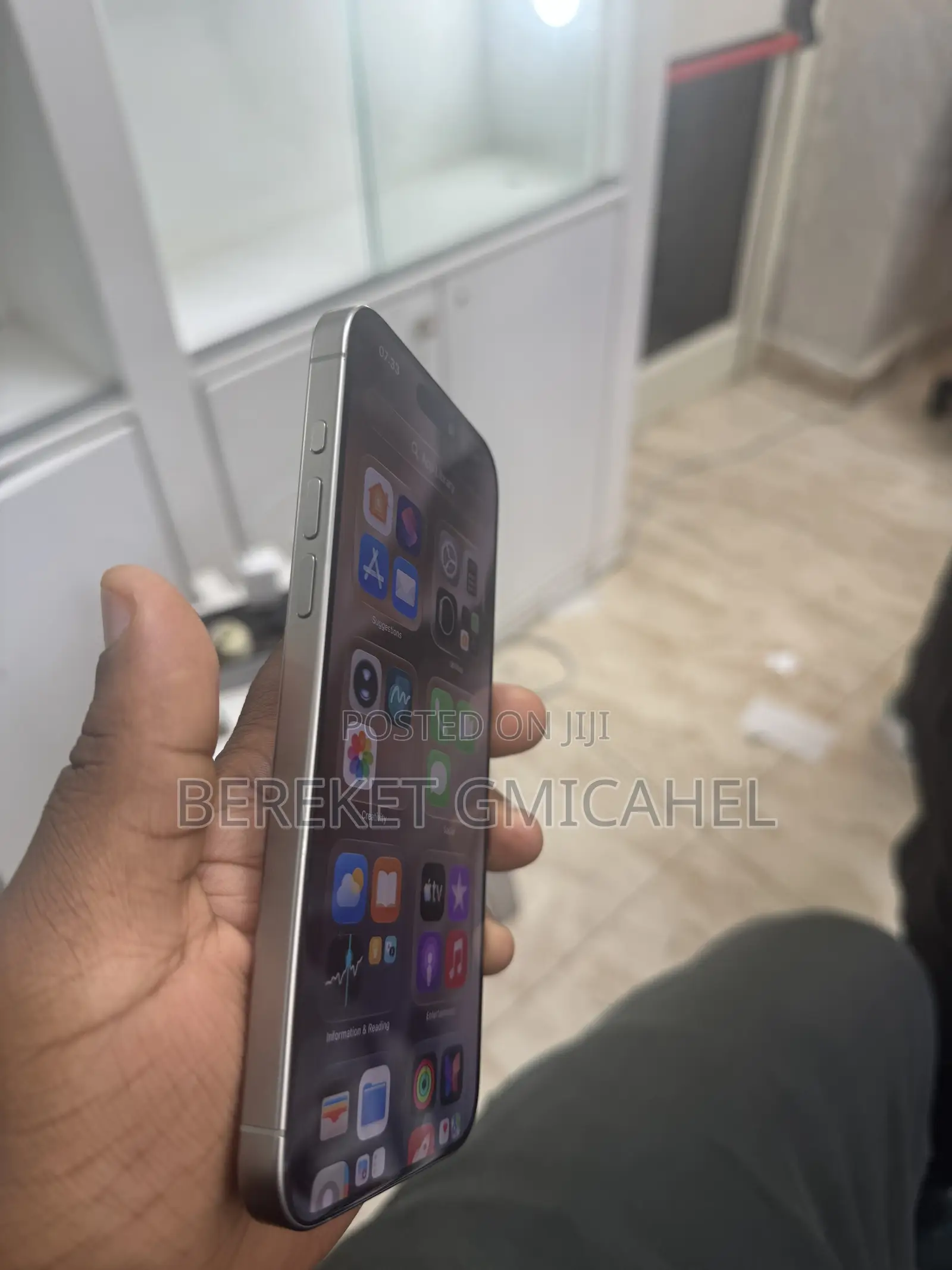 Apple iPhone 15 Pro Max 256 GB Silver