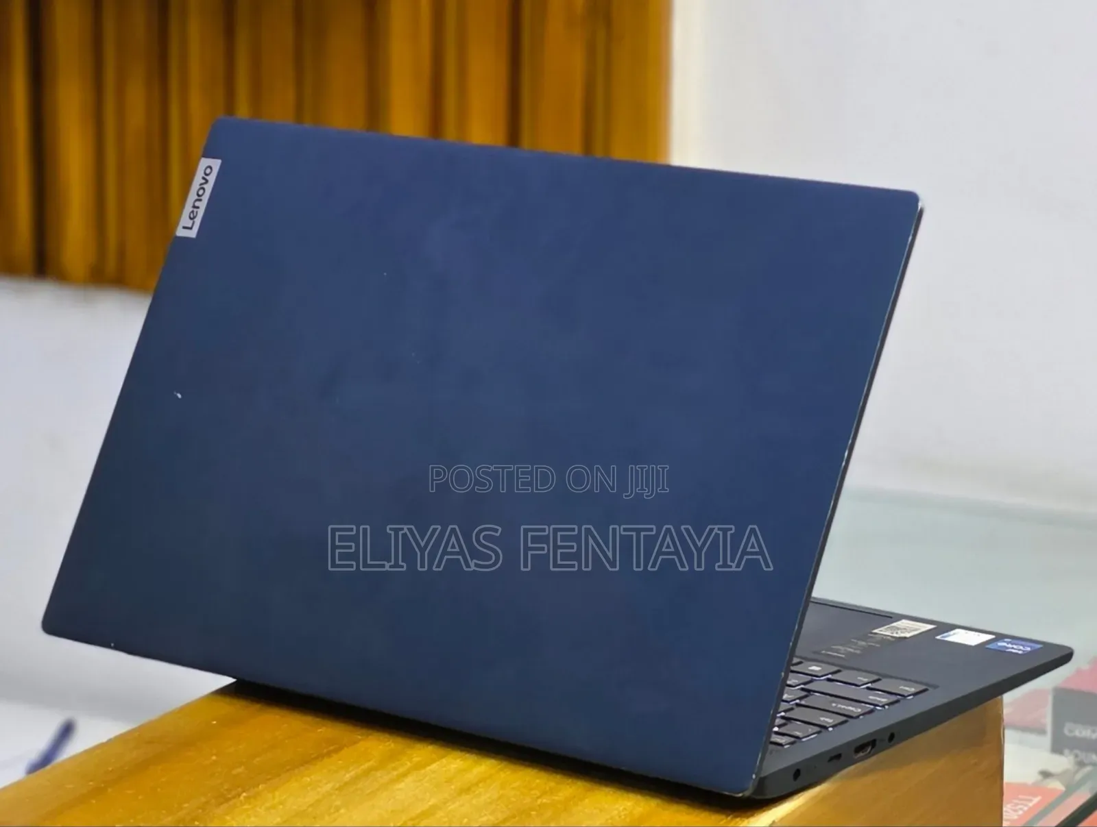 New Laptop Lenovo 12GB Intel Core i7 SSD 512GB