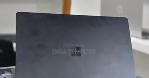New Laptop Microsoft Surface 16GB Intel Core i7 SSD 512GB