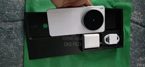 New Vivo X300 Ultra 512 GB White