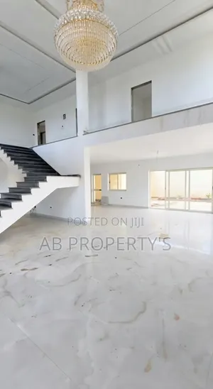 5bdrm Villa in ለገጣፎ Ccd, Yeka for sale