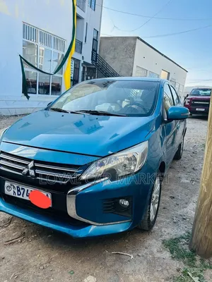 Mitsubishi Attrage 2020 Blue